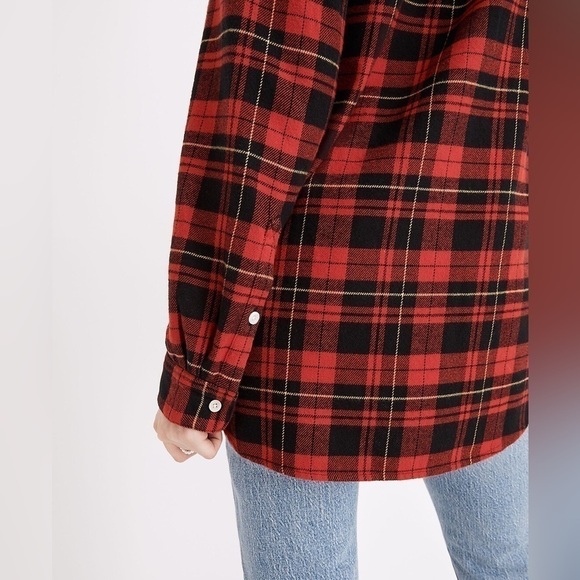 Madewell Classic Ex-Boyfriend Shirt in Red and Black Kirtling Plaid size Large - Picture 4 of 9